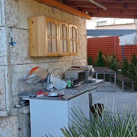 Guest Rooms Soleo Balchik Esterno foto