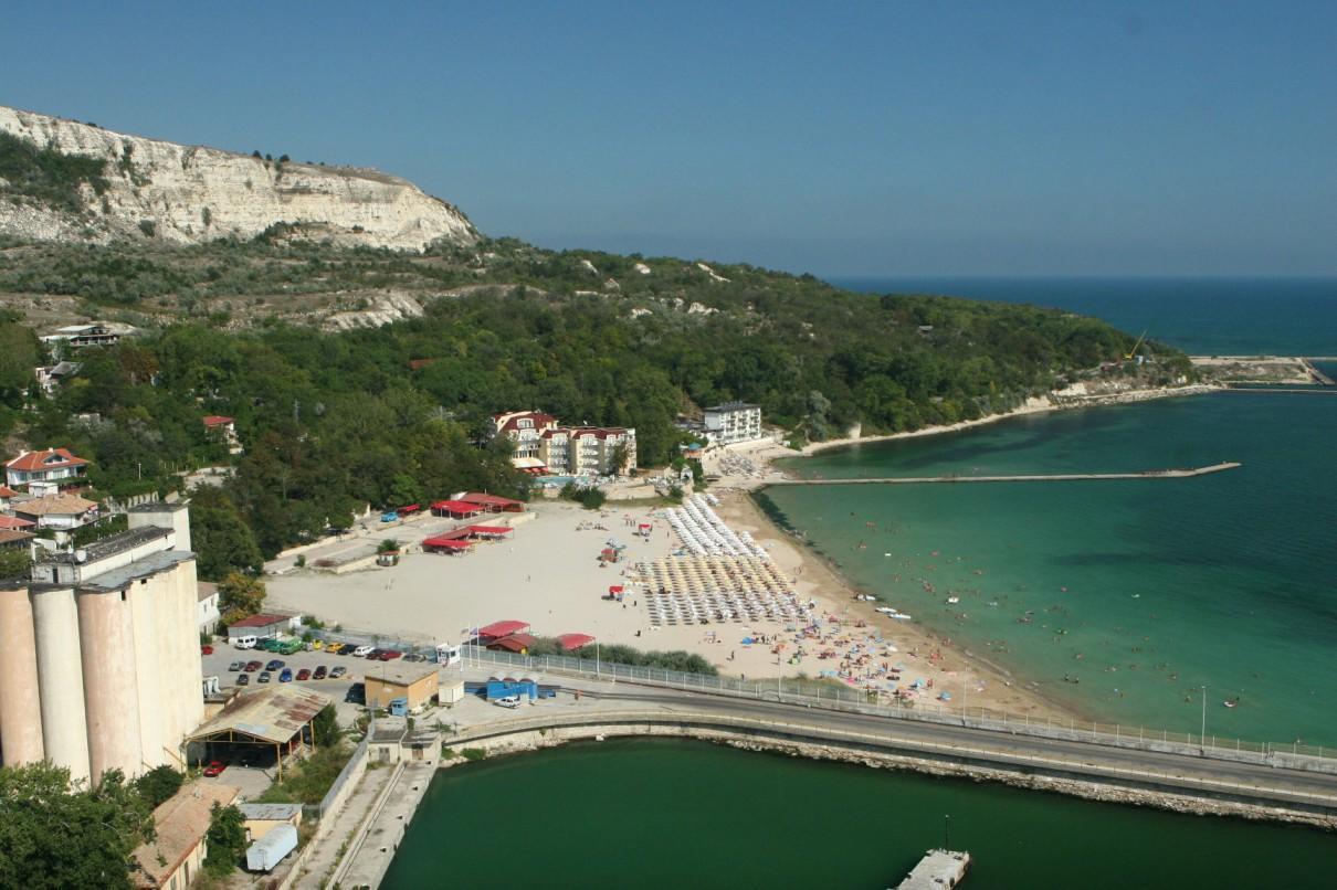 Guest Rooms Soleo Balchik Esterno foto