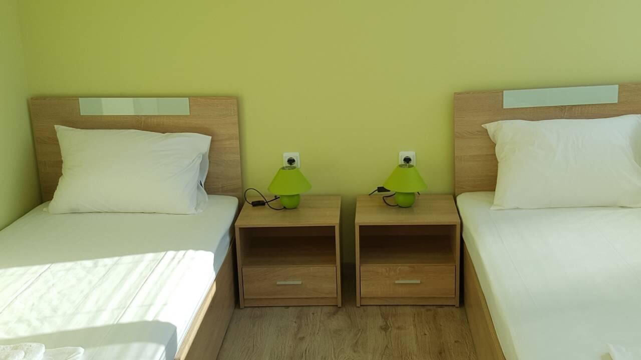 Guest Rooms Soleo Balchik Esterno foto